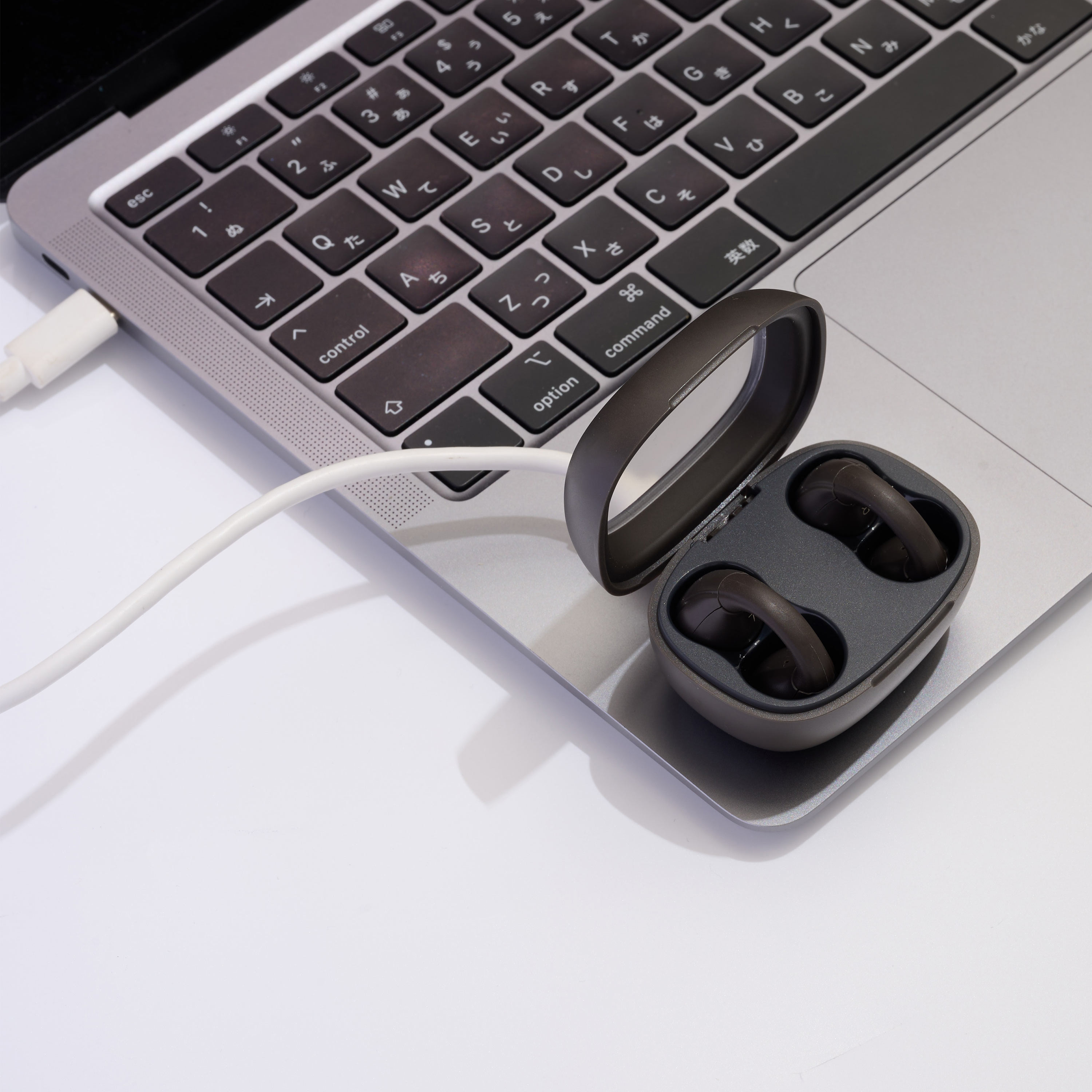 【短納期】HIDISC イヤーカフタイプ完全ワイヤレスイヤホン