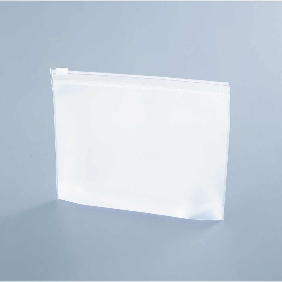 ホワイト エンボス加工ポーチ 24*18*5cm 0d5e569d-77c8-466e-ace7-