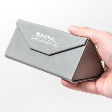 折りたためる小物ケース