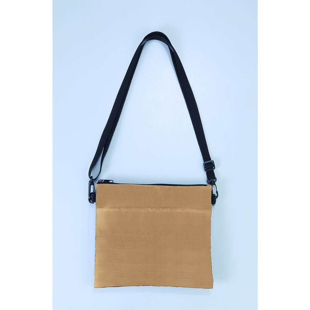 デイタフ・テントクロスポケット付きサコッシュ(撥水加工)